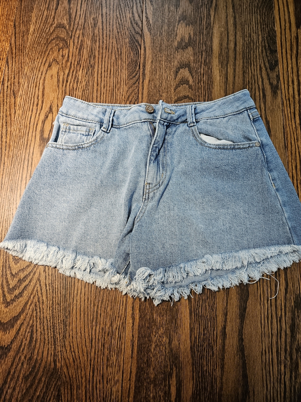 Sincerely Jules Light Wash Denim Frayed Hem Shorts